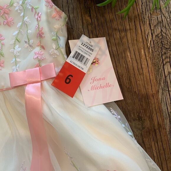 NWT Girl Occasion Dress Size 6 - Picture 5 of 5